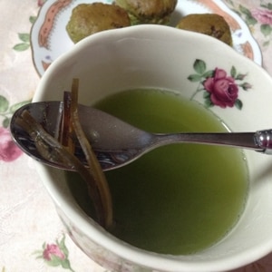 お茶しましょ❤健康系な昆布生姜緑茶❤